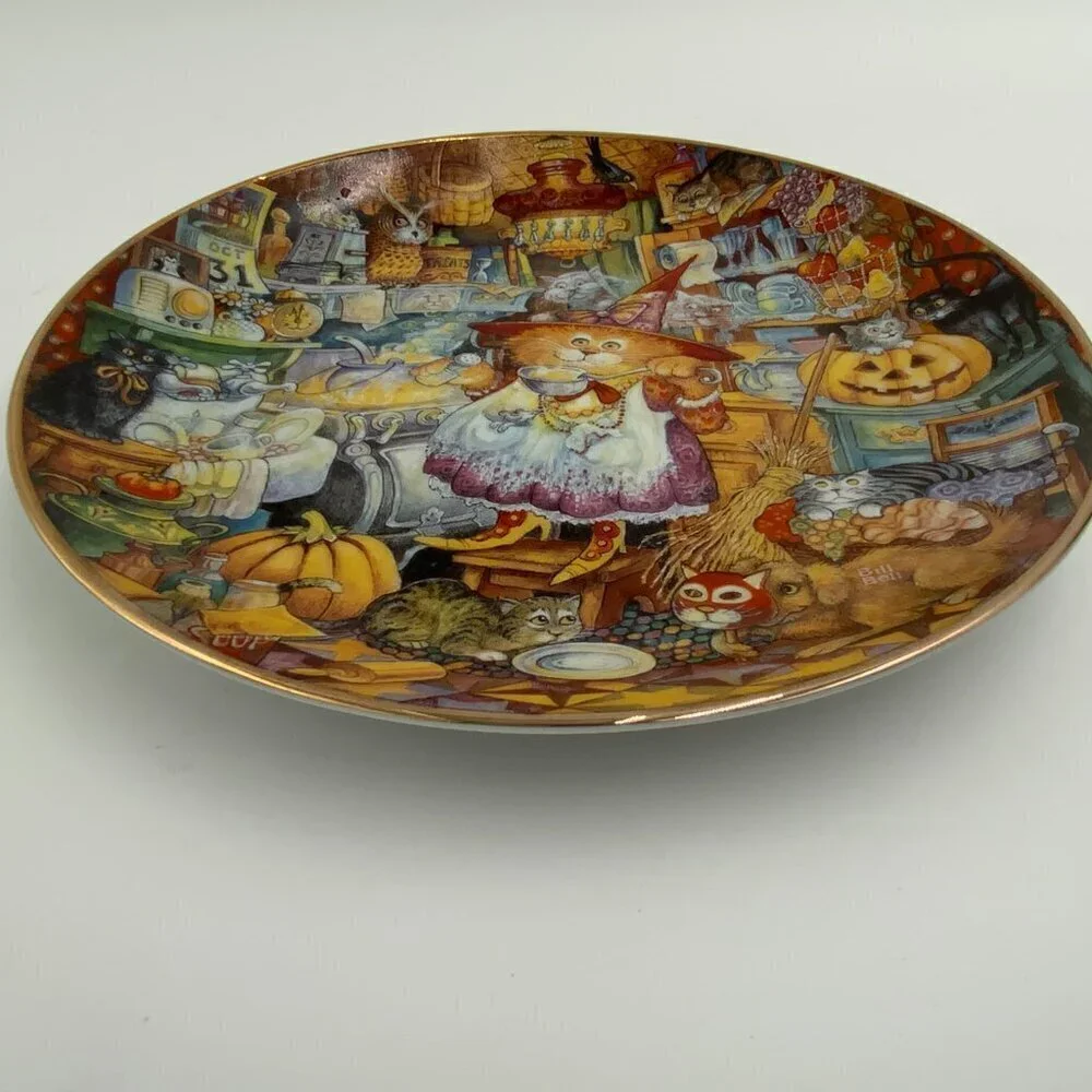 Franklin Mint Bill Bell 'Scaredy Cat' Collectible Plate Halloween Holiday